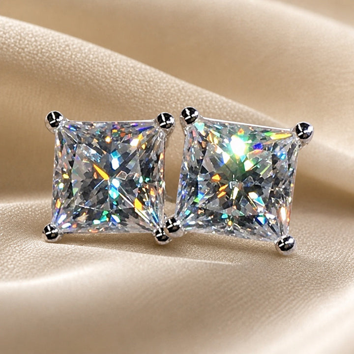Shimmering Zirconia White Gold Stud Earrings