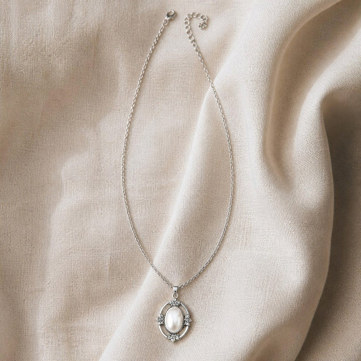 Vintage Perlenkette Durchbrochen