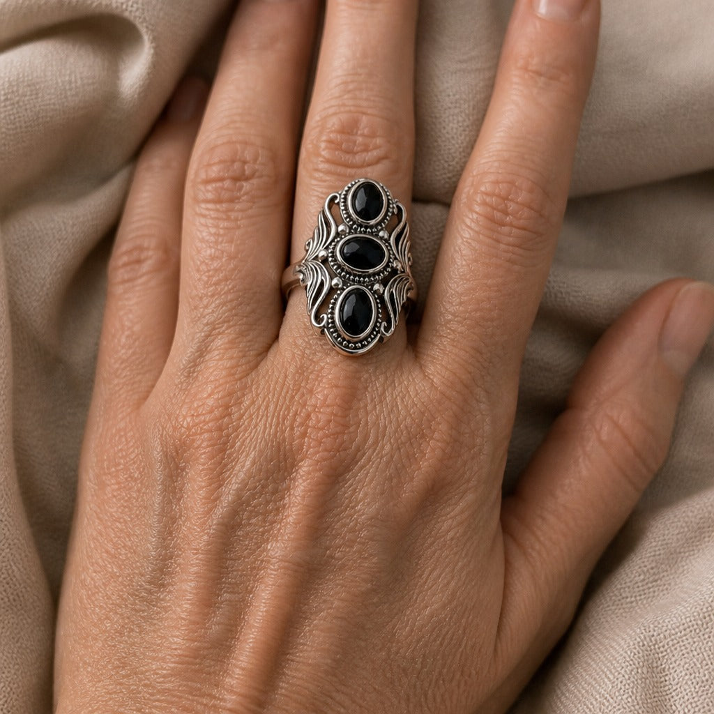 Viktorianischer Ring Noir Signature