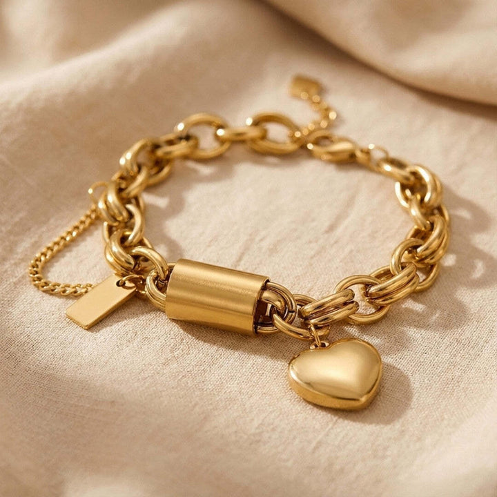 Goldenes Herz-Glieder-Armband
