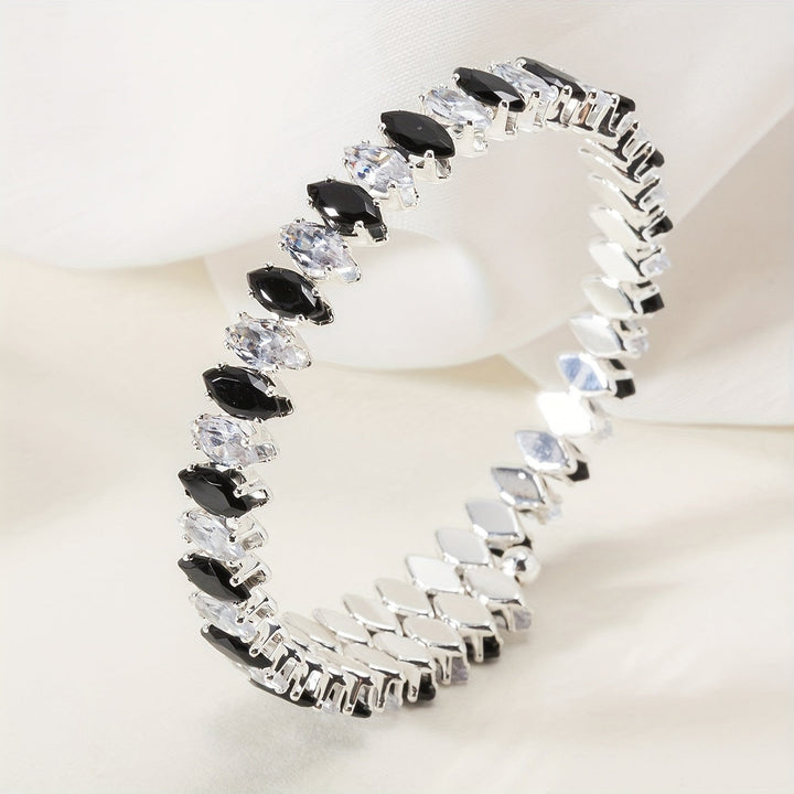 Elegantes Marquise-Zirkonia-Onyx-Armband