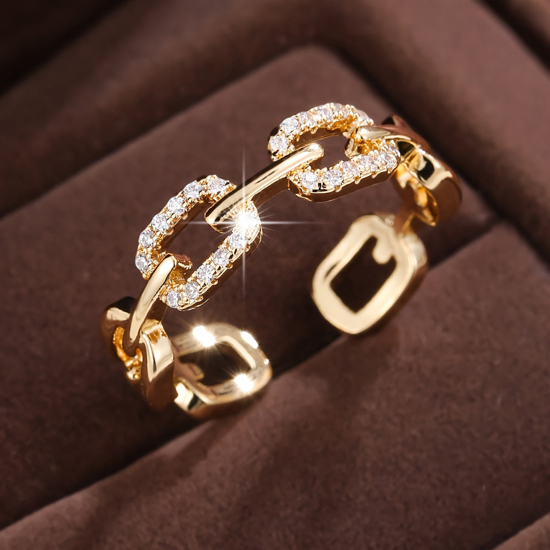 White Gold Shiny Cubic Zirconia Ring