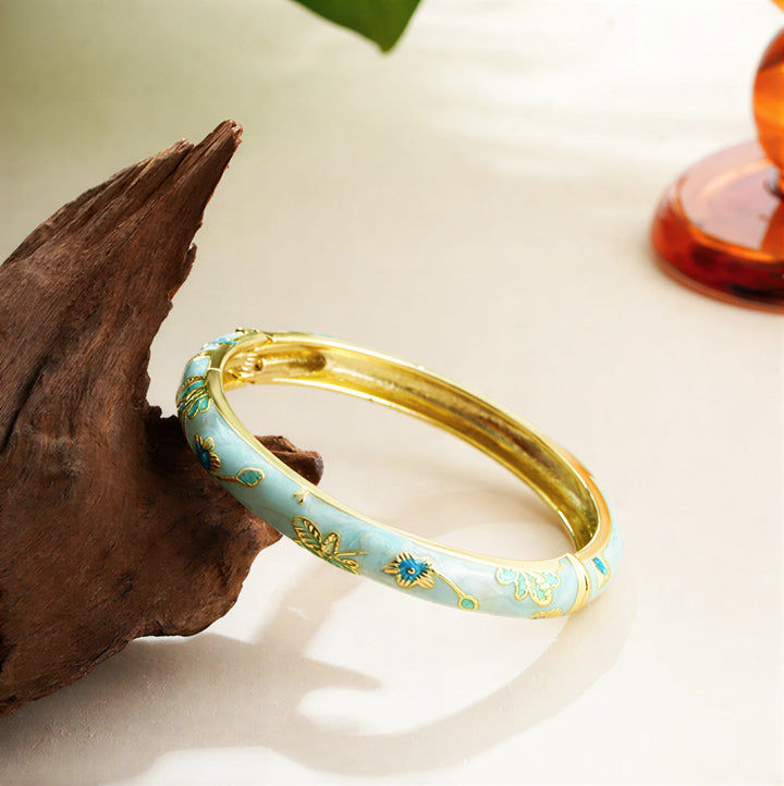 Eleganter Vintage Blüten-Cloisonné-Armreif