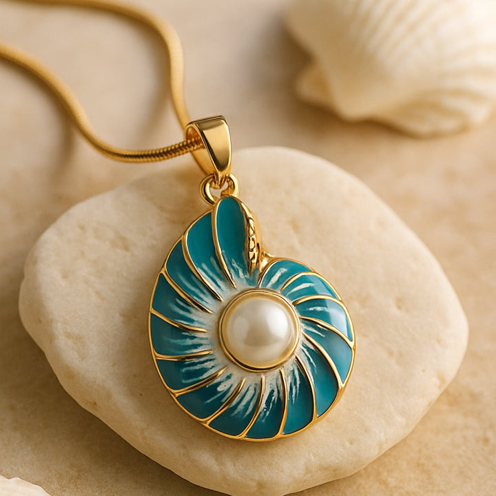 Seashell Pearl Pendant Necklace