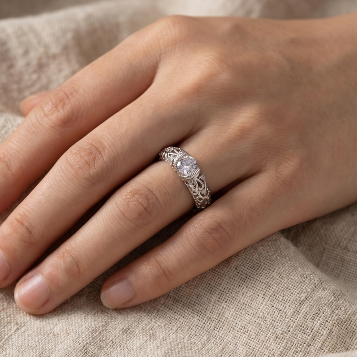 Eleganter Sterlingsilber-Ring