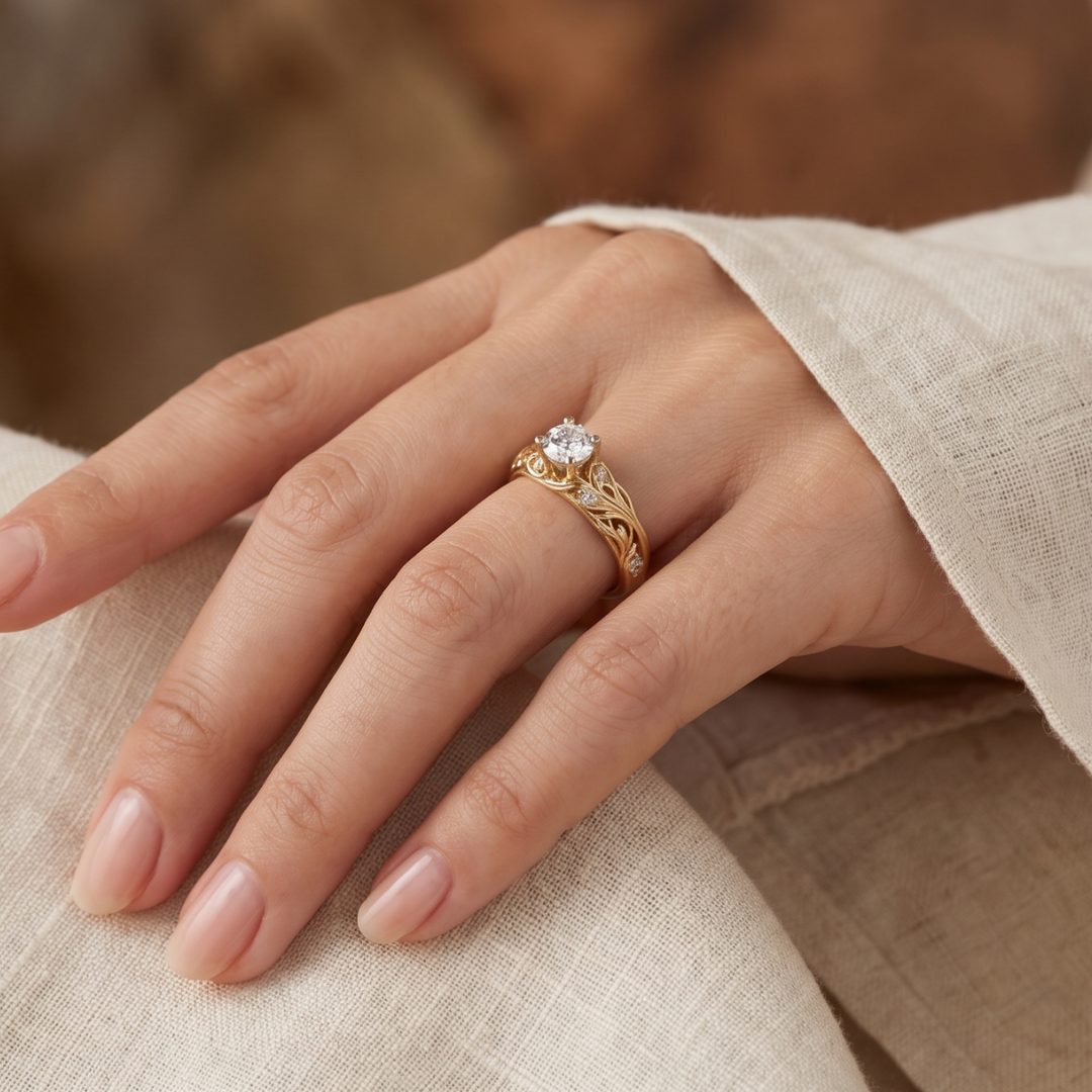 Vintage-Inspired Zirconia Ring with Scrollwork Band