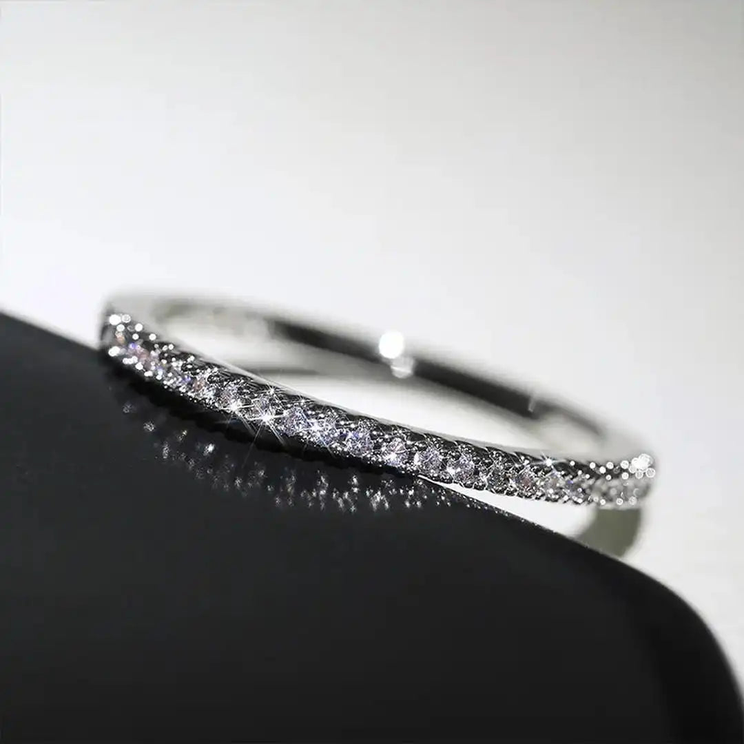 Elyse minimalistischer Zirkonia-Ring