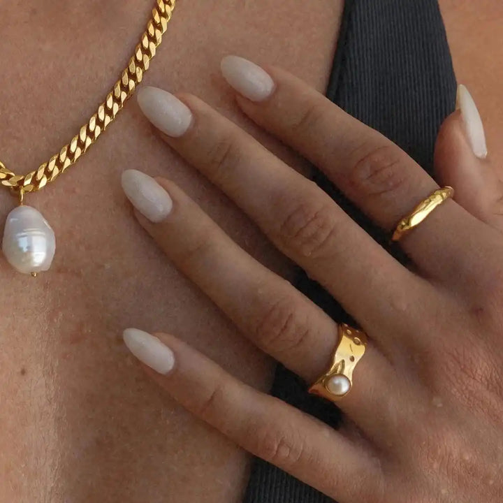 Vintage goldener Perlen-Ring