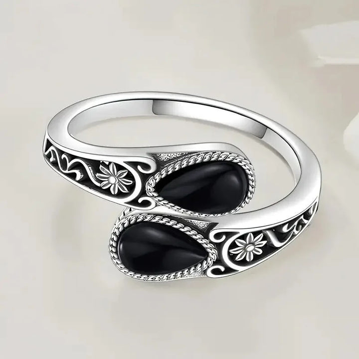 Eleganter Ring mit Mondstein Blüte