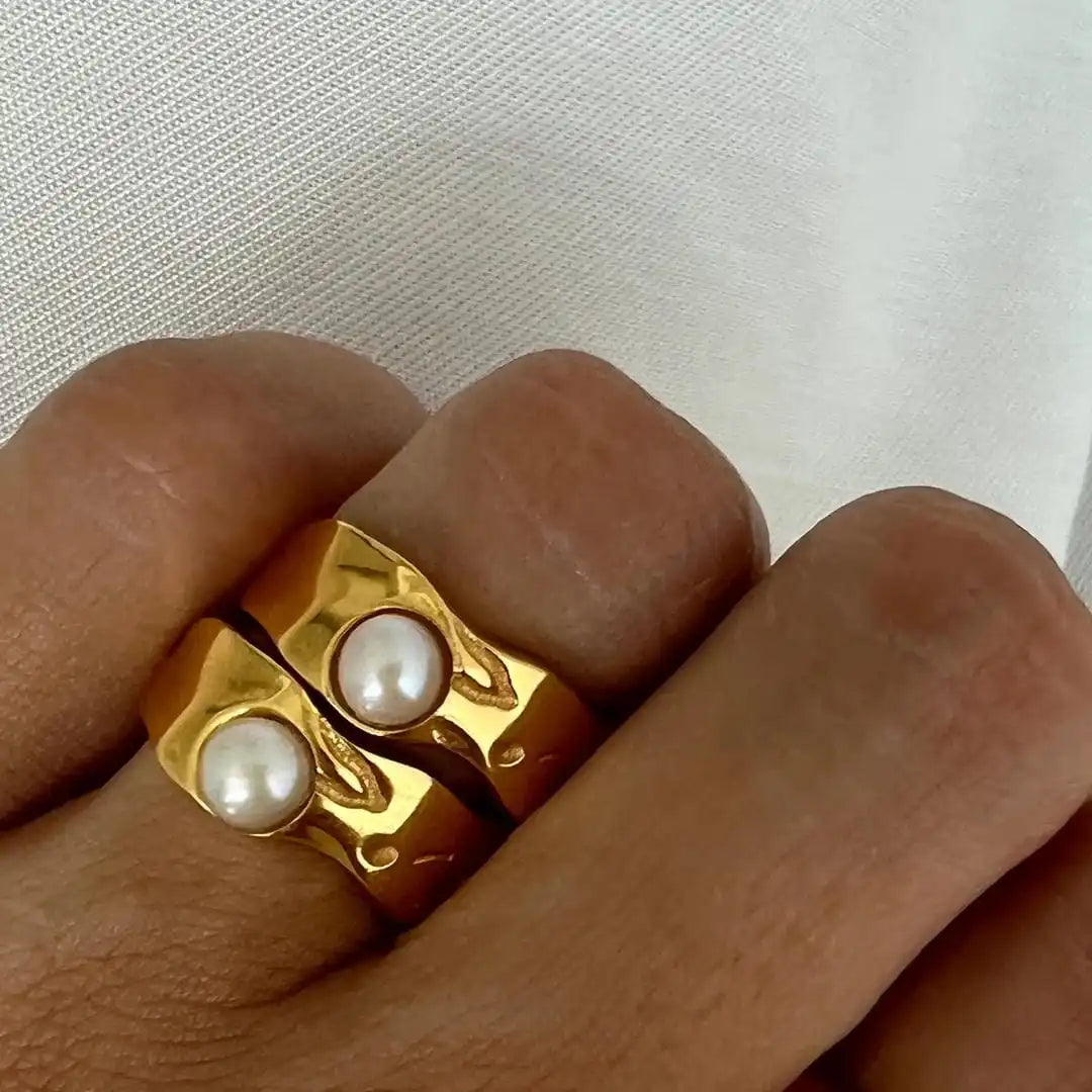 Vintage goldener Perlen-Ring