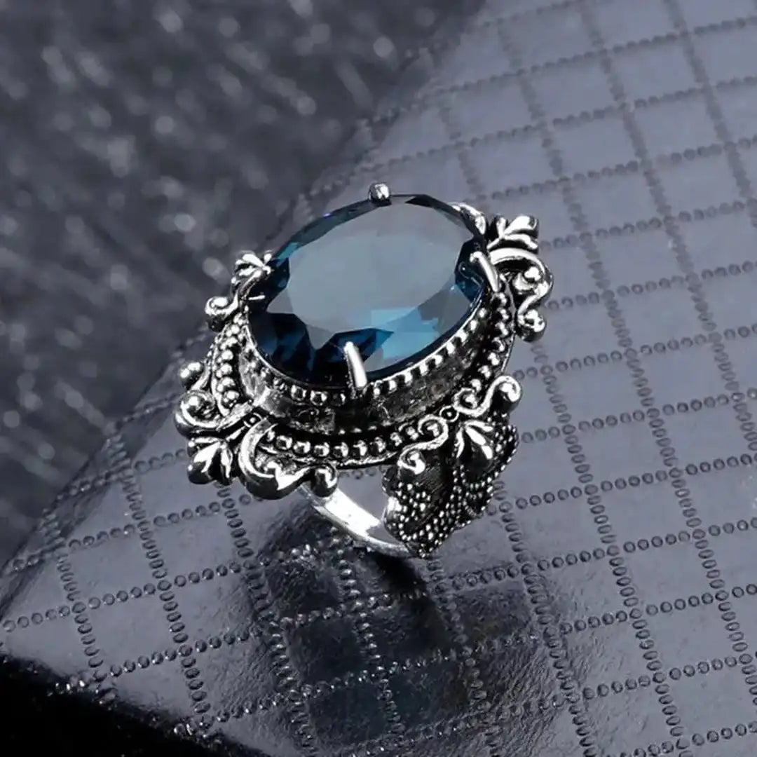 Vintage Silver Oval Blue Zirconia Ring