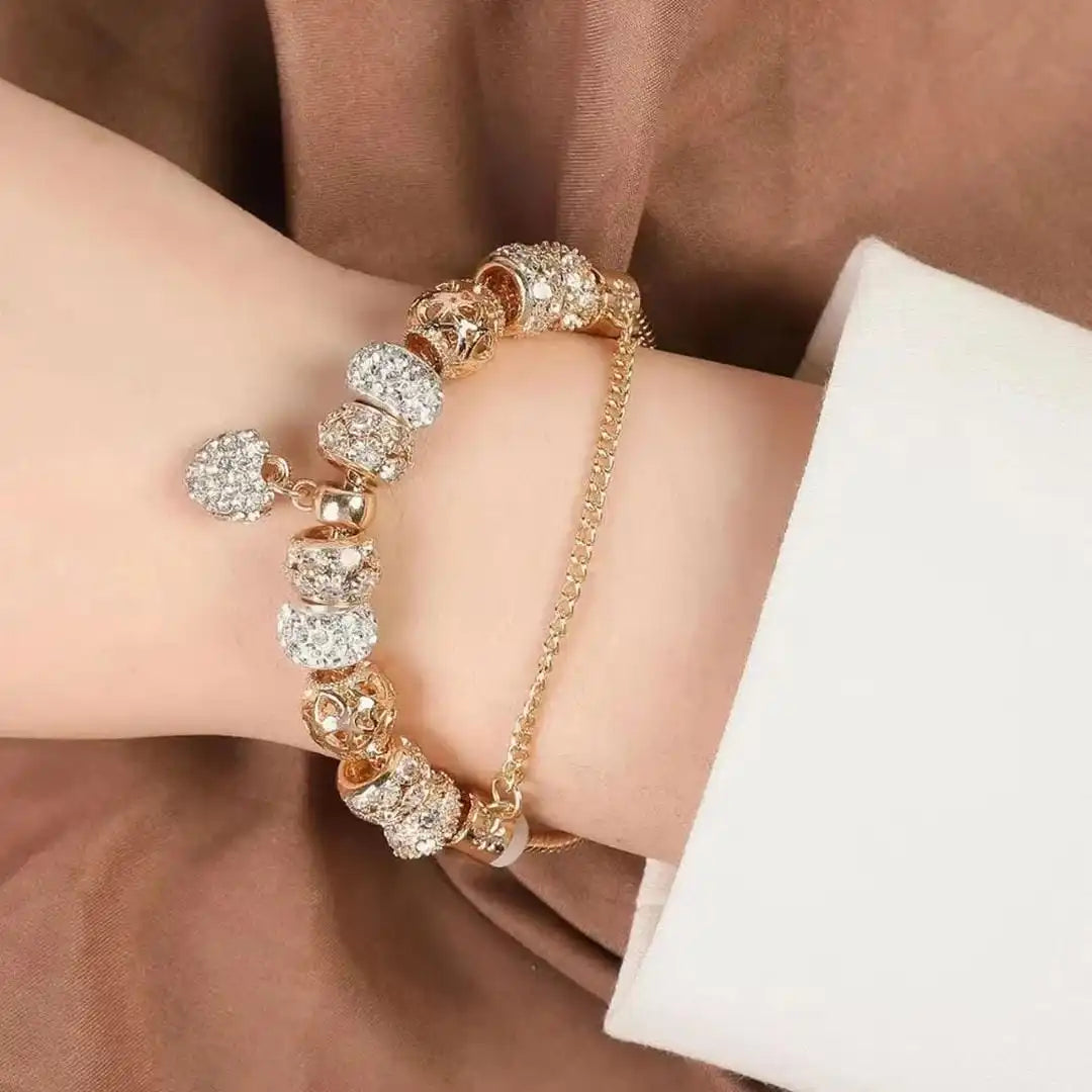Massives goldenes Herz-Armband