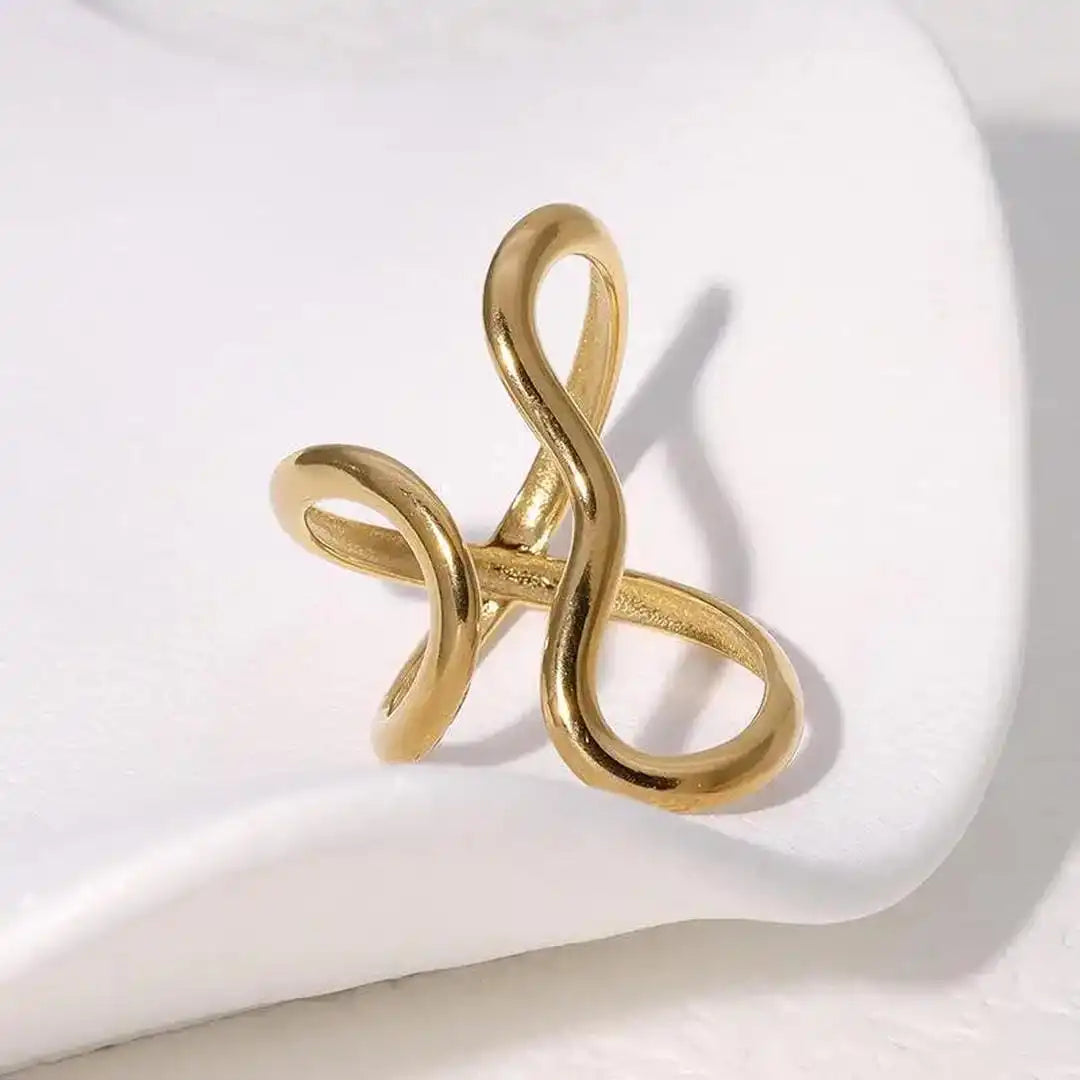 Verstellbarer goldener Enchant-Ring