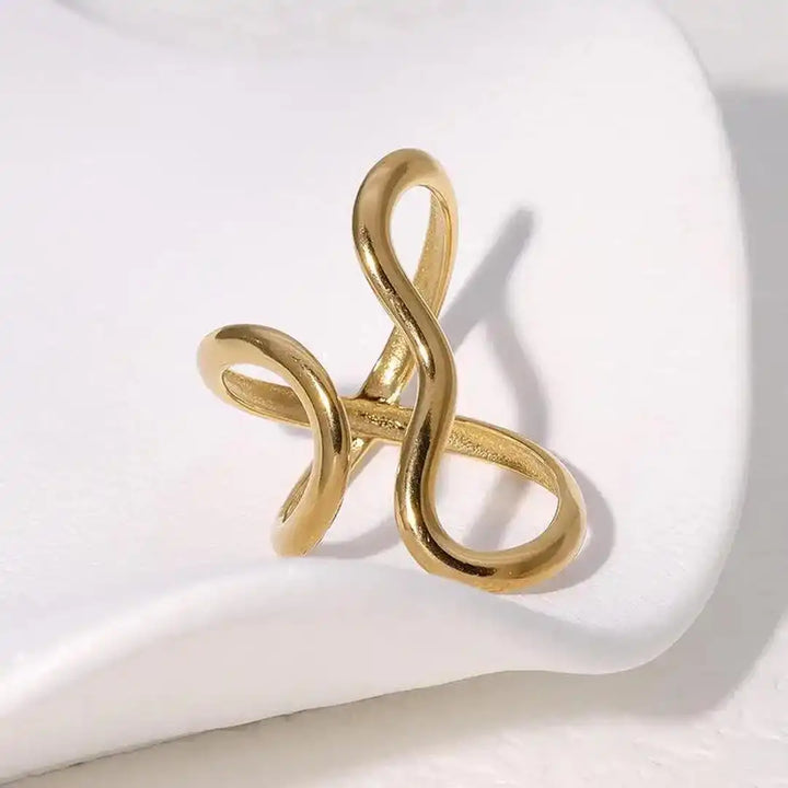 Verstellbarer goldener Enchant-Ring
