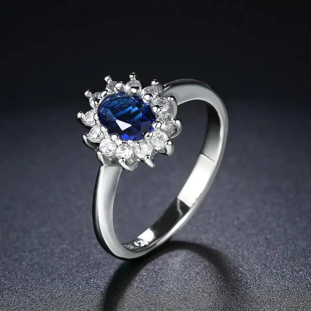 Erbstück Halo Statement-Ring