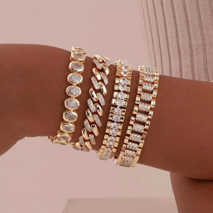 Verstellbares goldenes massives Zirkonia-Armband-Set