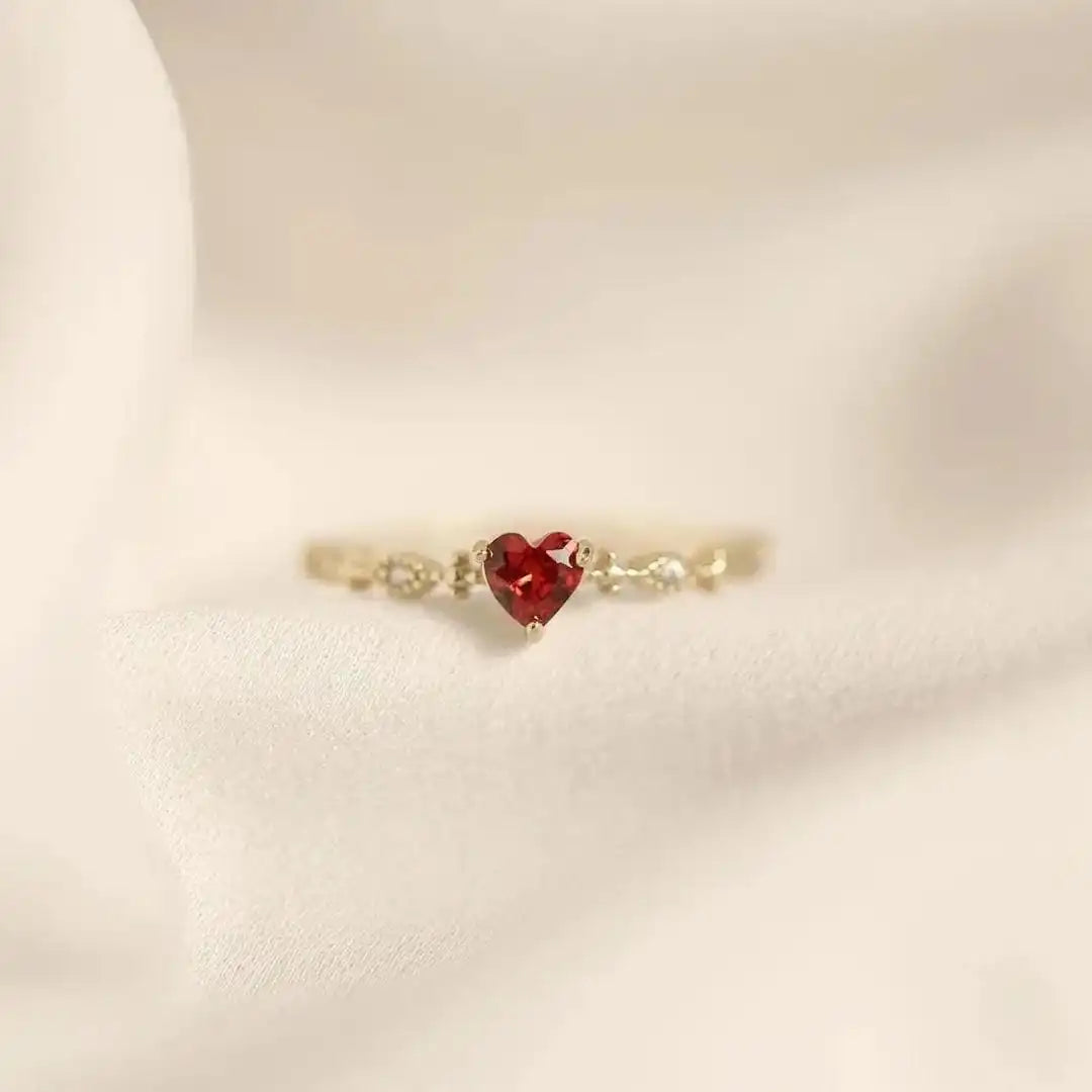 Herzstein Marquise Akzent-Band-Ring