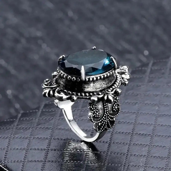 Vintage Silver Oval Blue Zirconia Ring