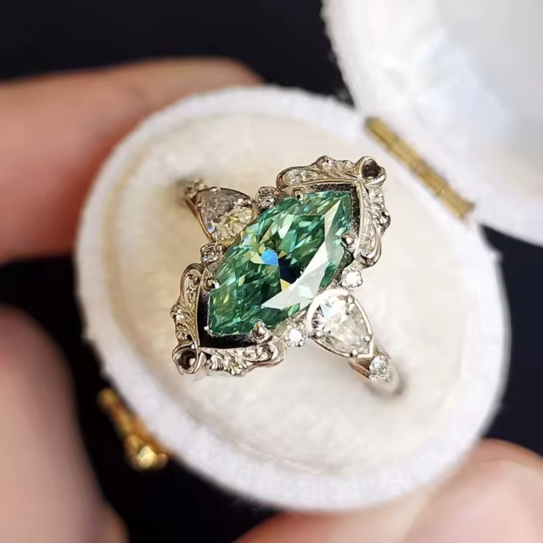 Vaelira | Thornewyn Ring