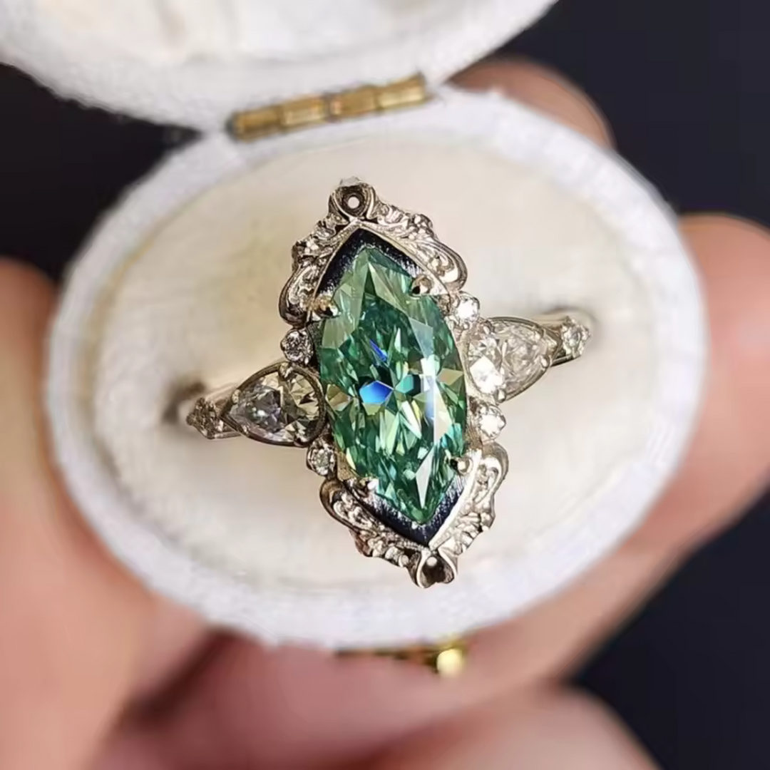 Vaelira | Thornewyn Ring