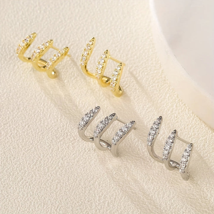 Elegante Ohrringe mit Strass und Drei-Krallen-Fassung