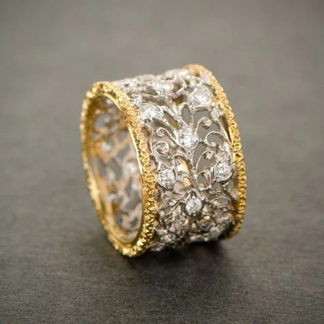Mika – Vintage Efeu-Ring mit Zirkonia