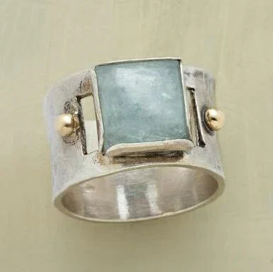 Vintage Ring mit grünem eckigem Mondstein
