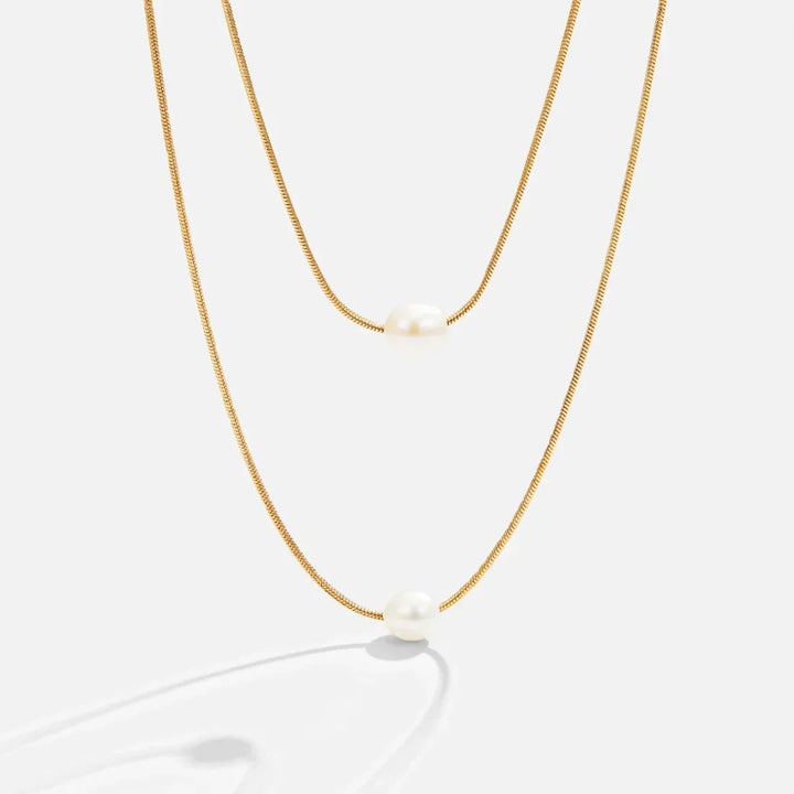 Sophisticated Layered Pearl Necklace