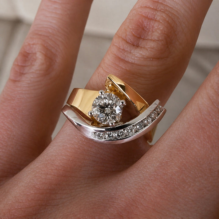 Künstlerischer Bicolor-Ring